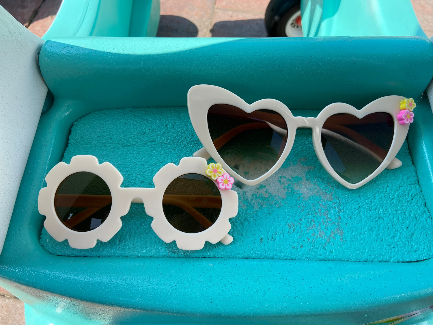 Retro-Inspired Personalized Sunglasses – Mantras of Self-Worth & Kindness